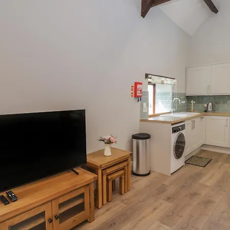 Holiday home Swallow Barns